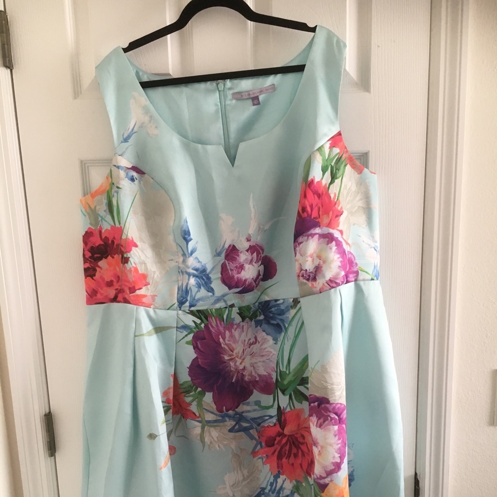 GOING OUT OF BUSINESS SALE!! Floral party dress